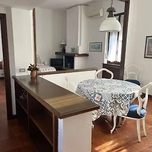 https://accogliente-casa-a-25-minuti-da-milano.it-lombardy.com